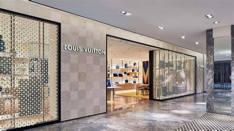 lv belt vancouver|Louis Vuitton Holt Renfrew Vancouver store, Canada.